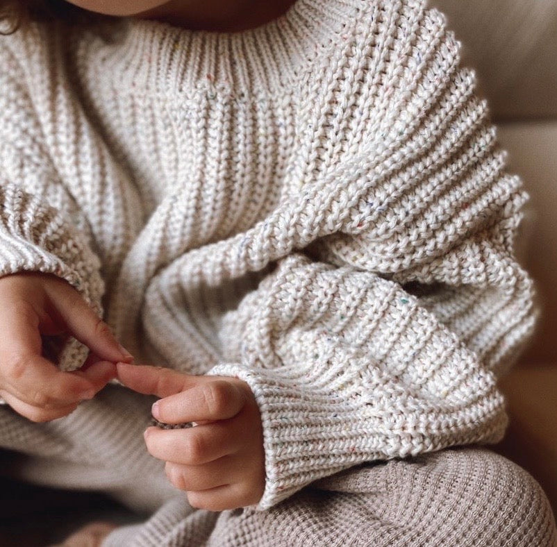 Chunky Knit Pullover - Speckle Cream bel & bow