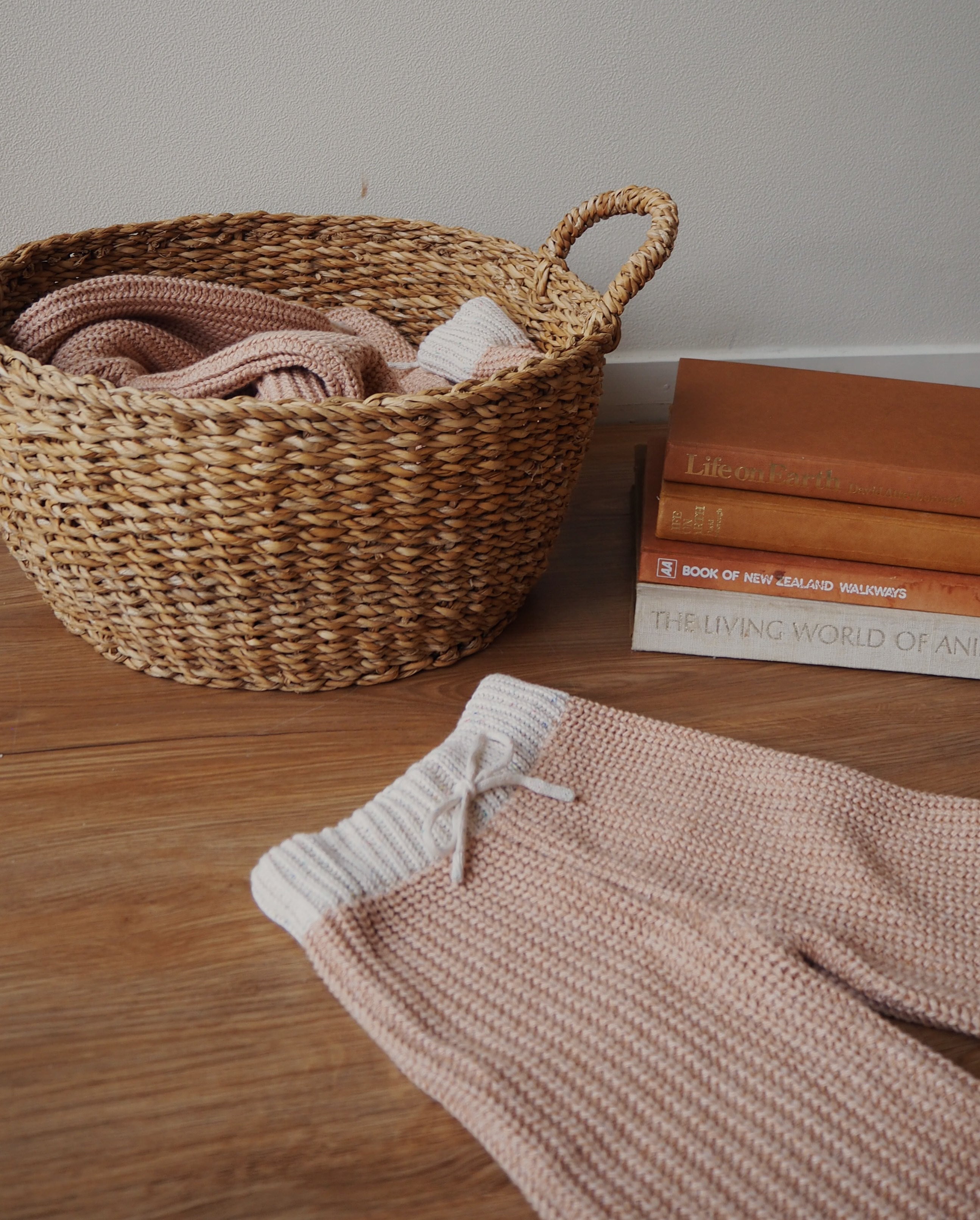 Contrast Chunky Knit Pant - Clay with Speckle Cream bel & bow