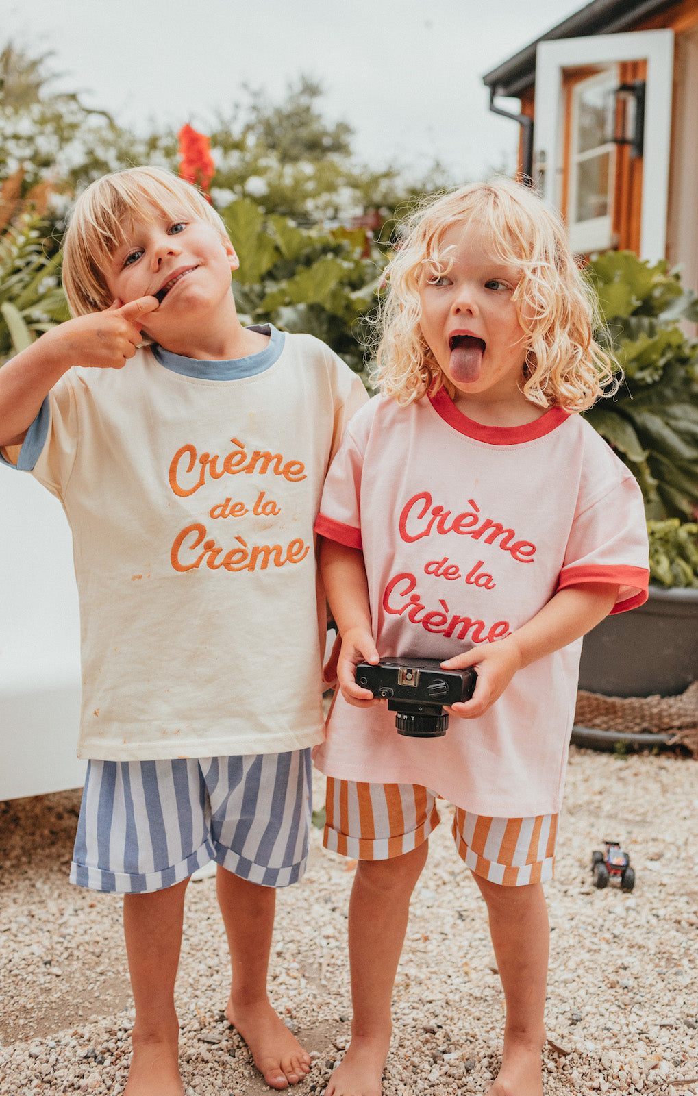 Crème de la Crème Tshirt - Cream bel & bow
