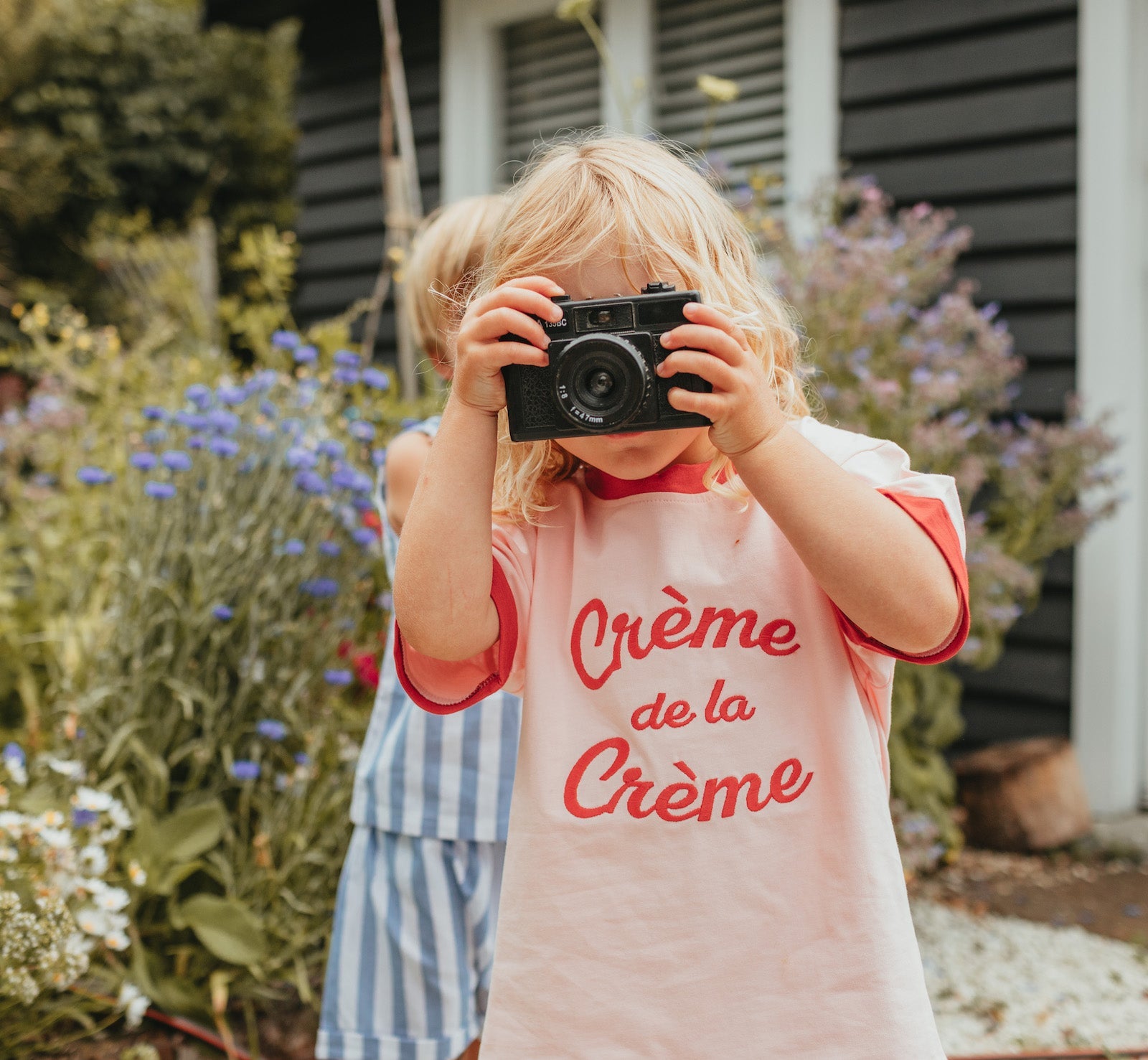 Crème de la Crème Tshirt - Pink bel & bow