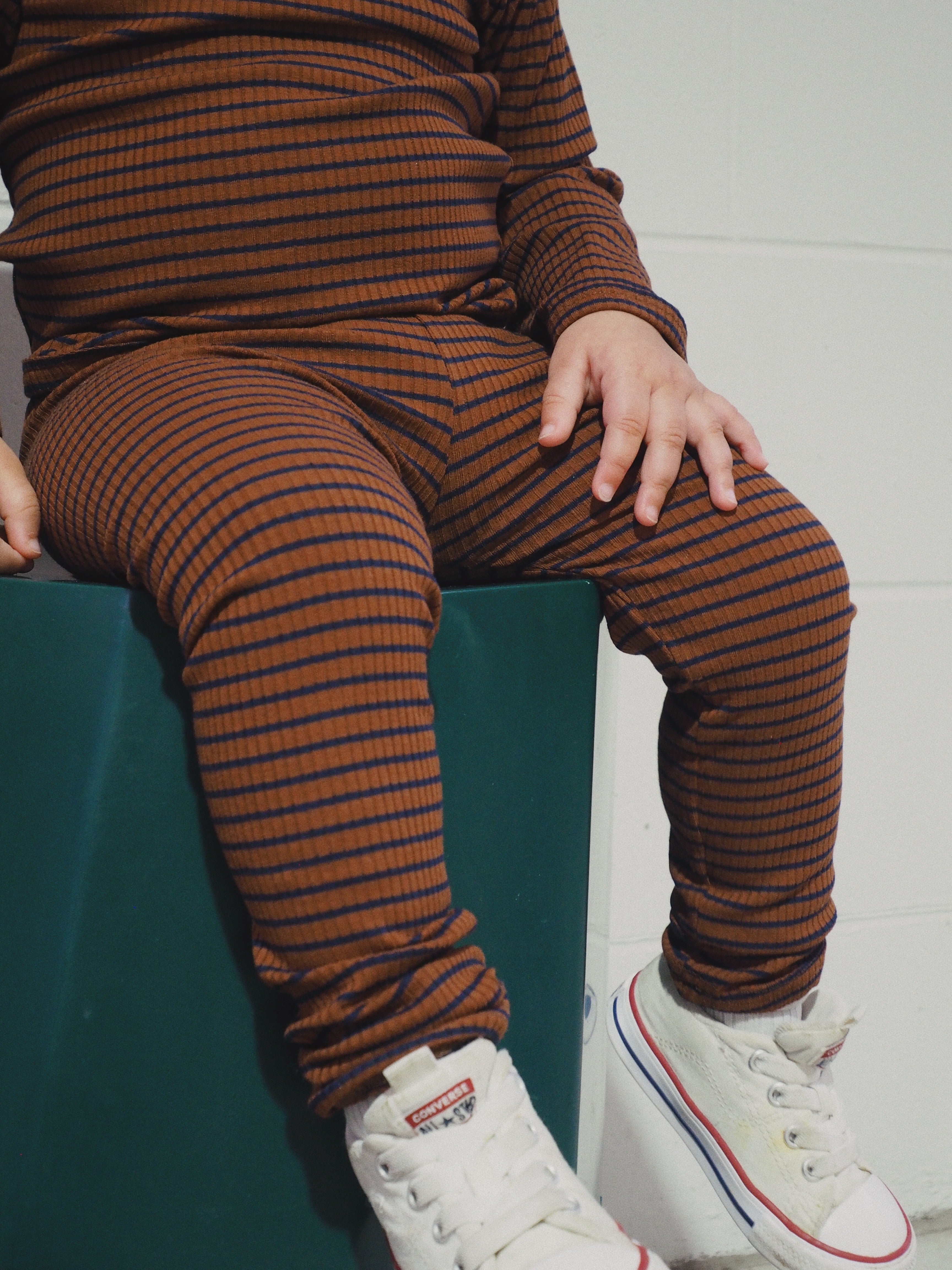 Ribbed Legging - Brown With Navy Stripes bel & bow