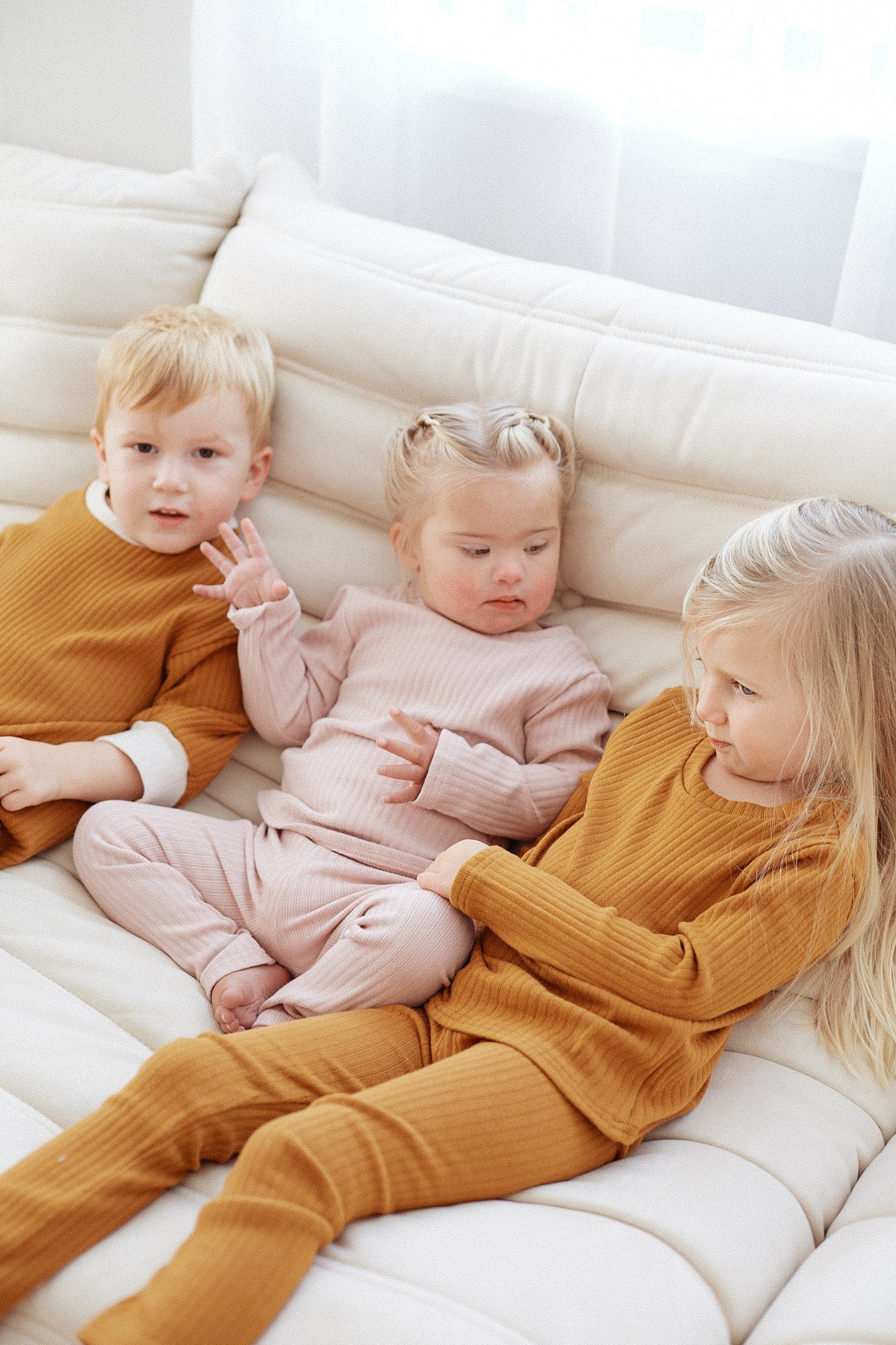 Wide Ribbed Legging - Ochre bel & bow