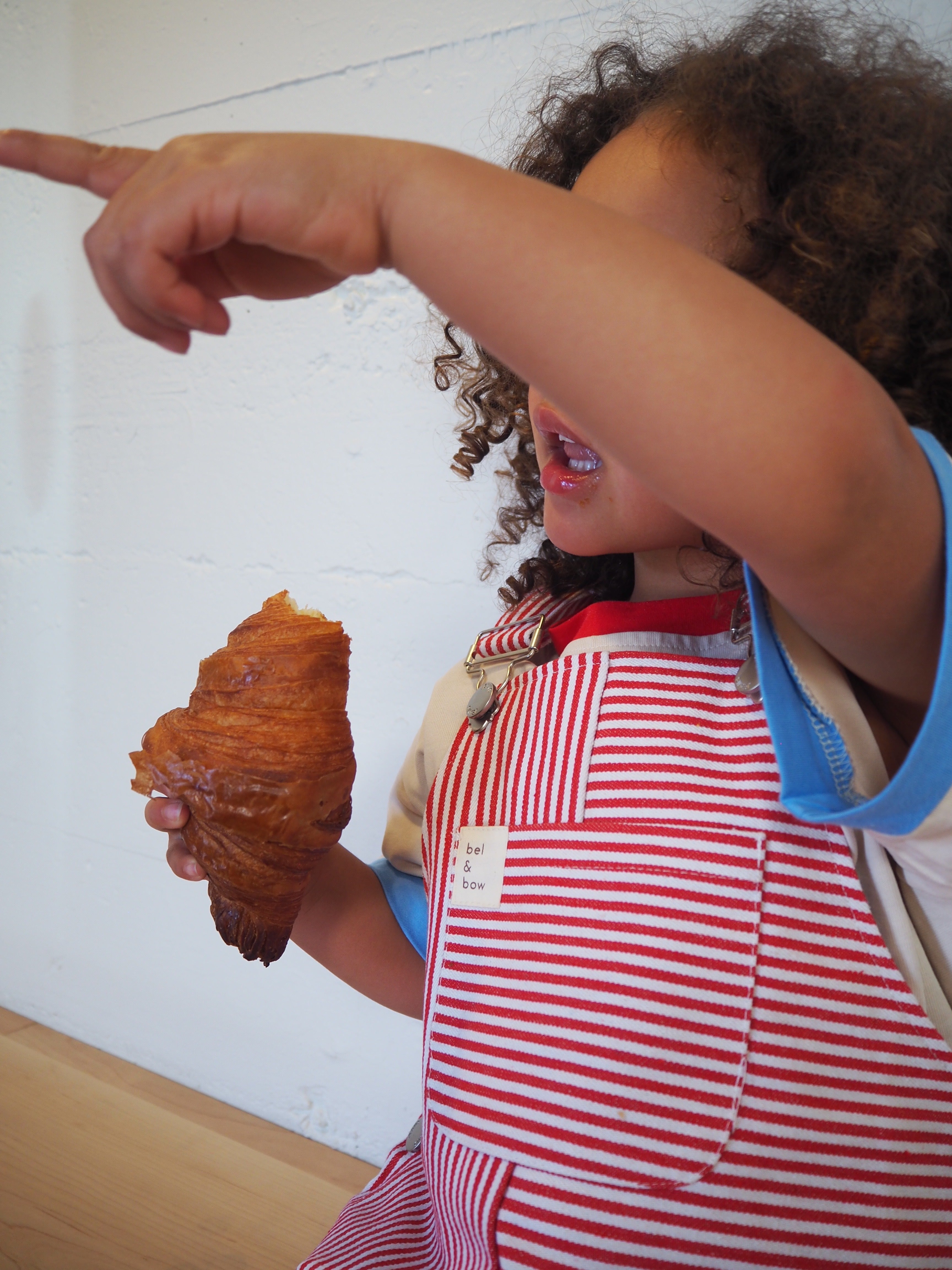 Shortall - Red Stripe bel & bow