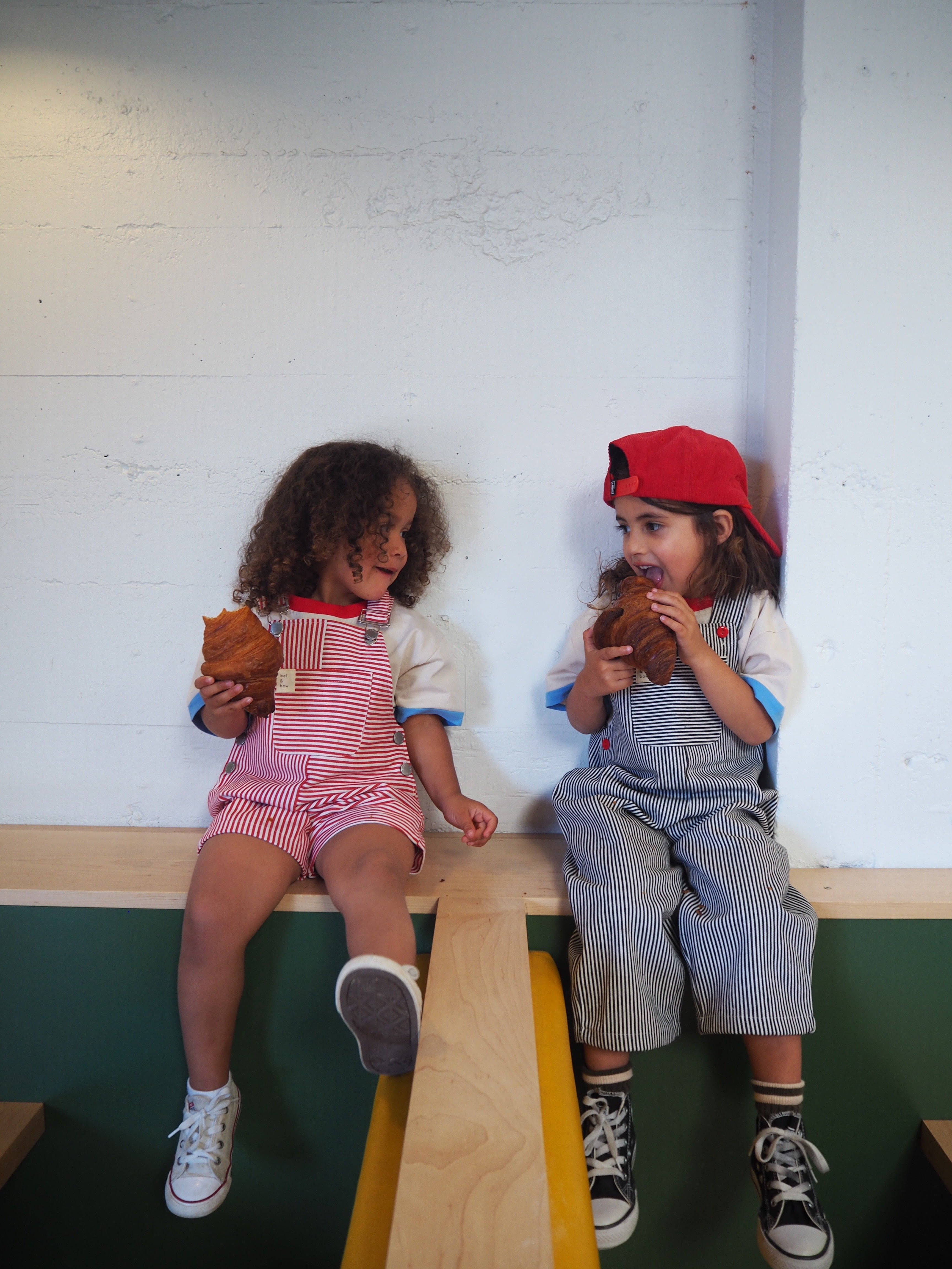 Shortall - Red Stripe bel & bow